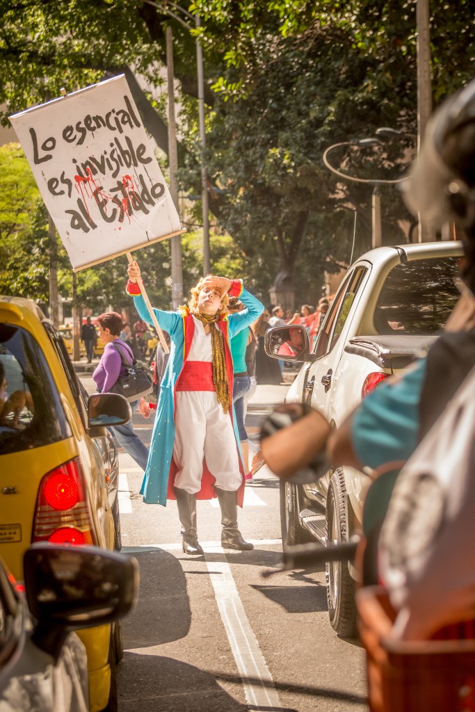 paro de artistas 4 Lo esencial...